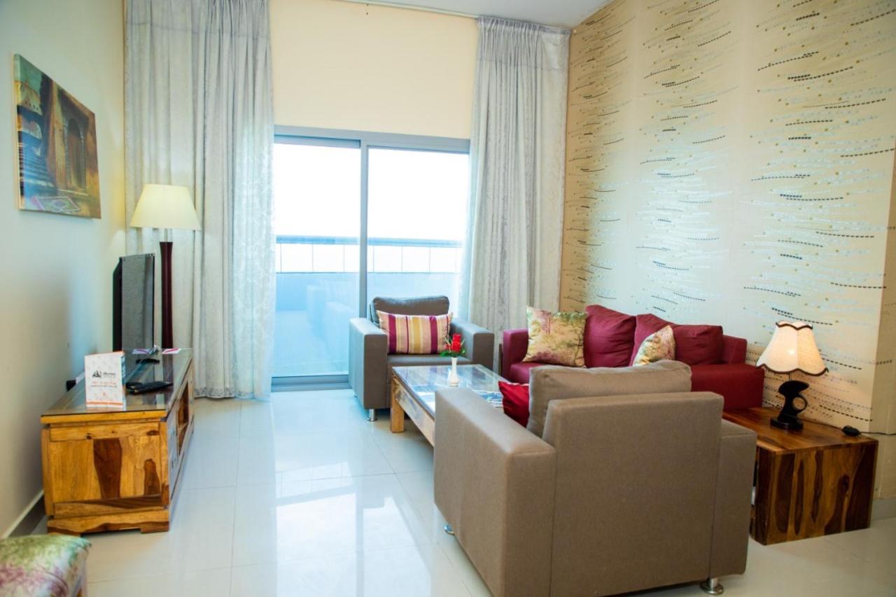 Ewan Tower Hotel Apartments Ajman Exteriör bild